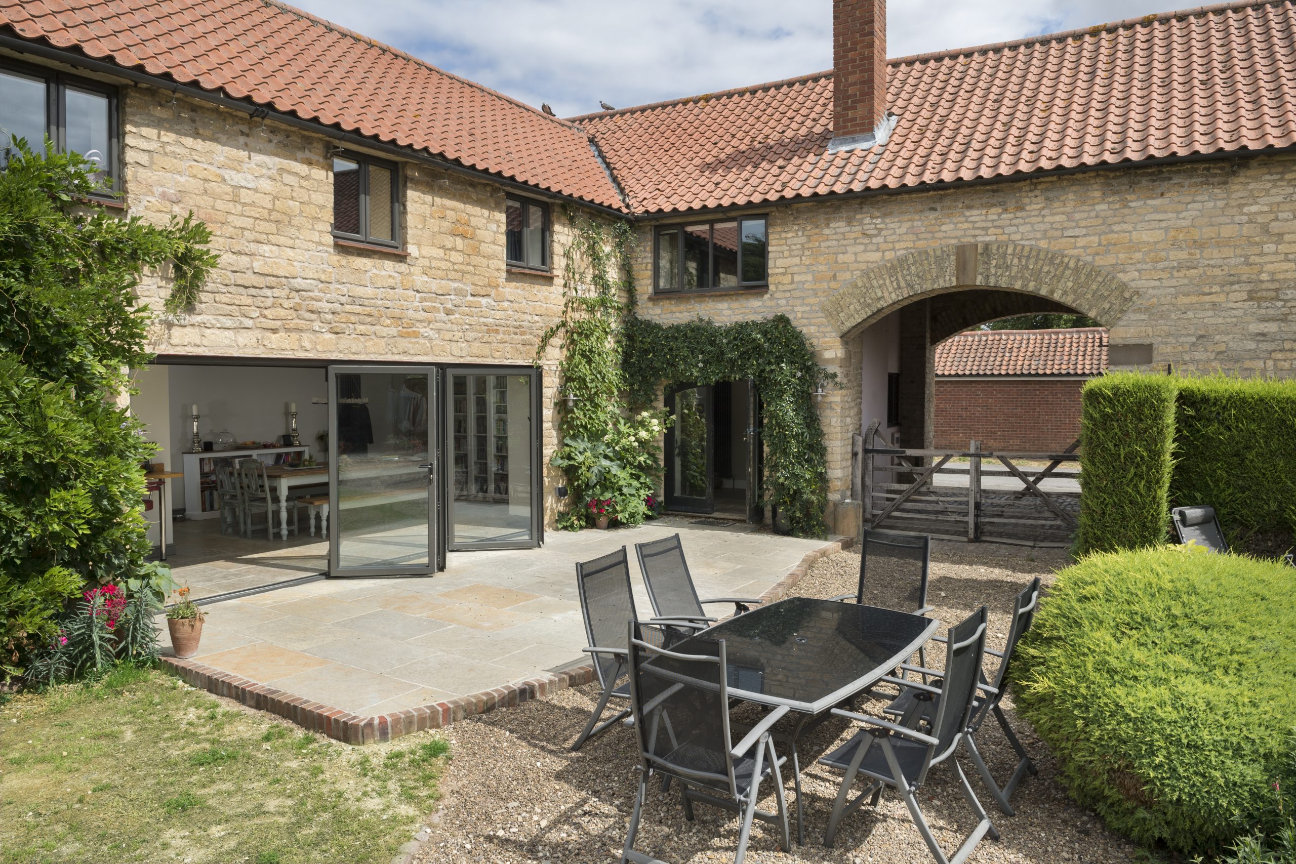 aluminium windows prices