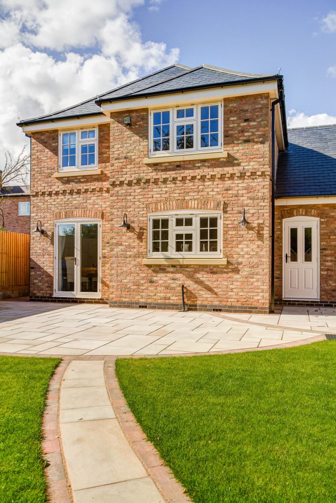 uPVC Windows & Doors sternfenster
