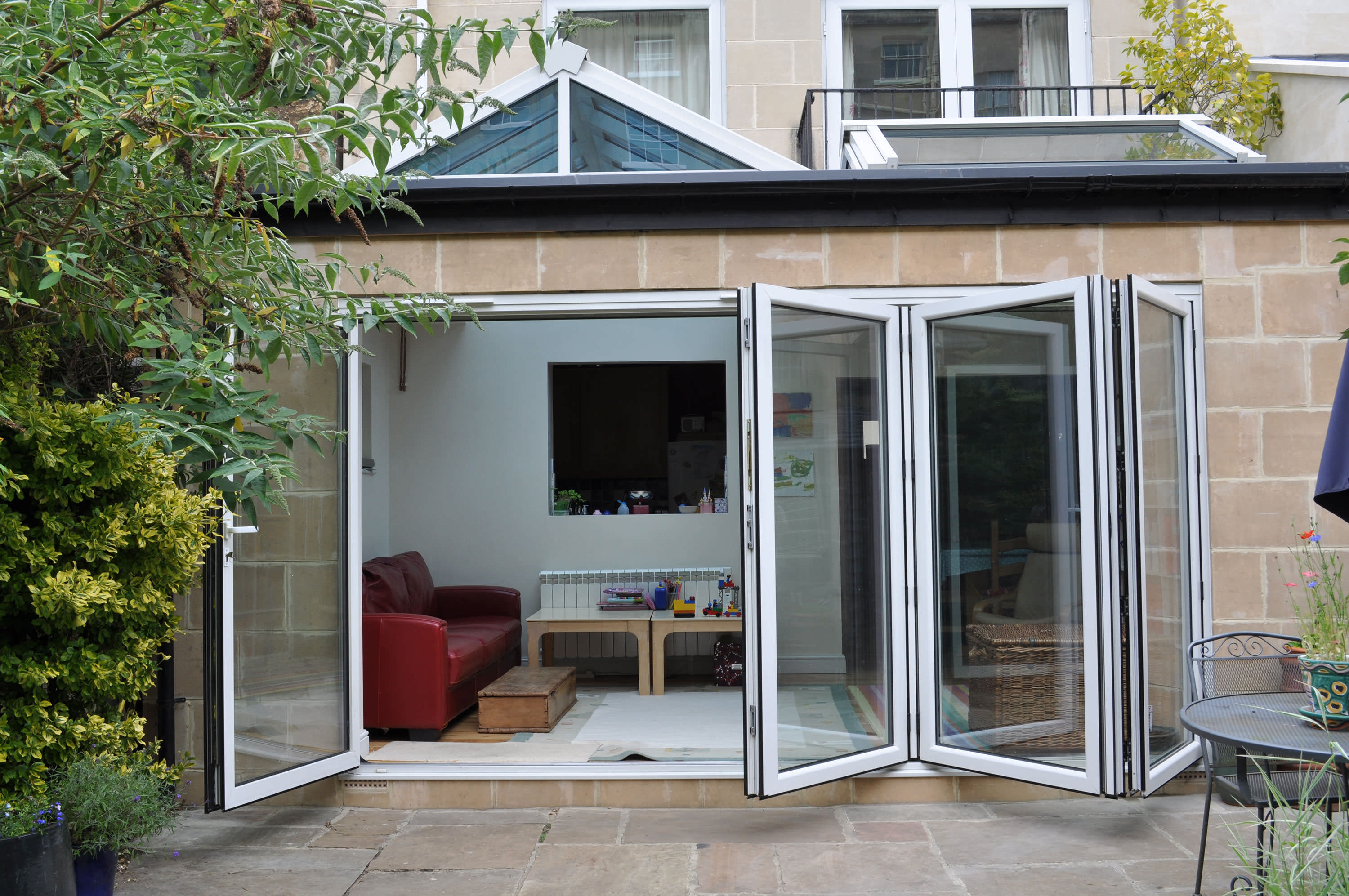 fitting bi-fold doors