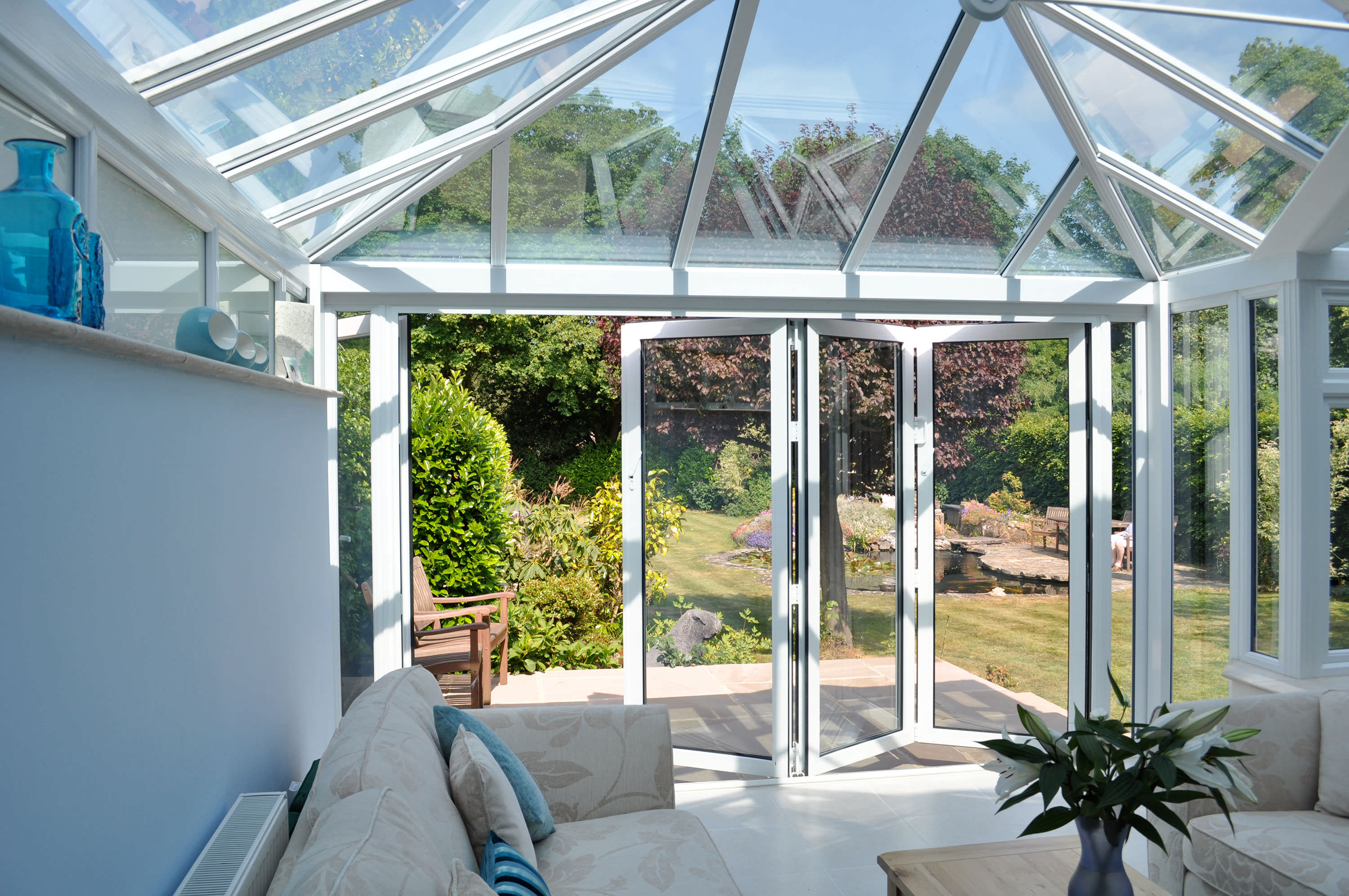 Aluminium Bi-Fold Doors for summer houses