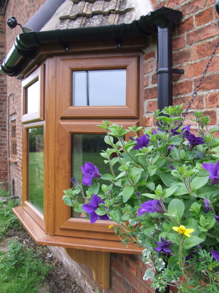 Deceuninck 2800 Casement Windows