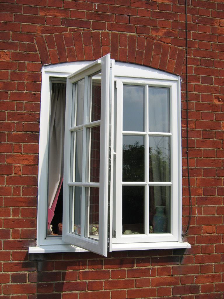 Deceuninck 2800 Casement Windows