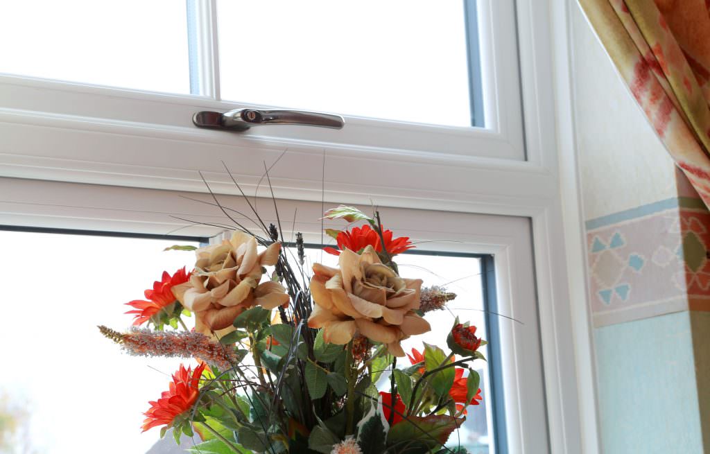 Deceuninck 2800 Casement Windows