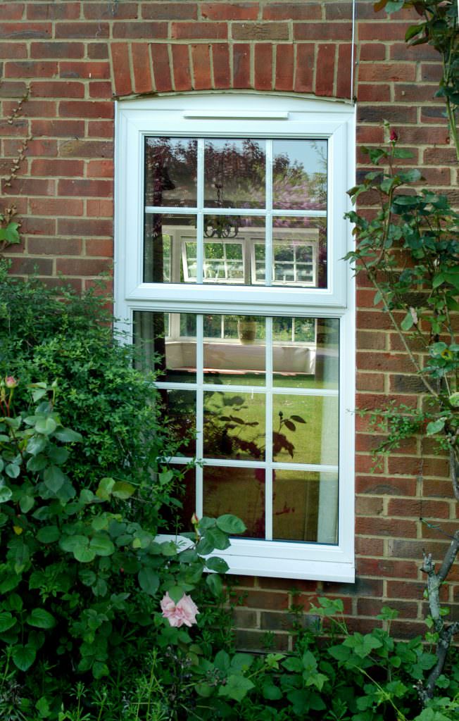 Deceuninck 2800 Casement Windows