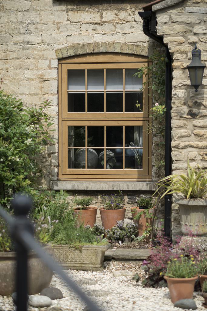 Residence Collection Windows