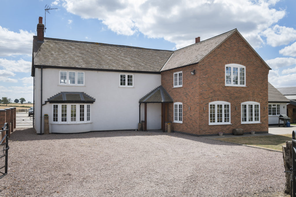 Residence 9 Windows