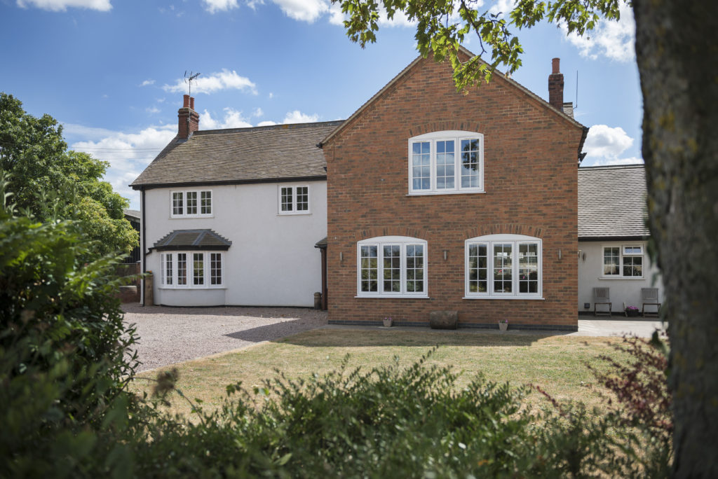 Residence 9 Windows