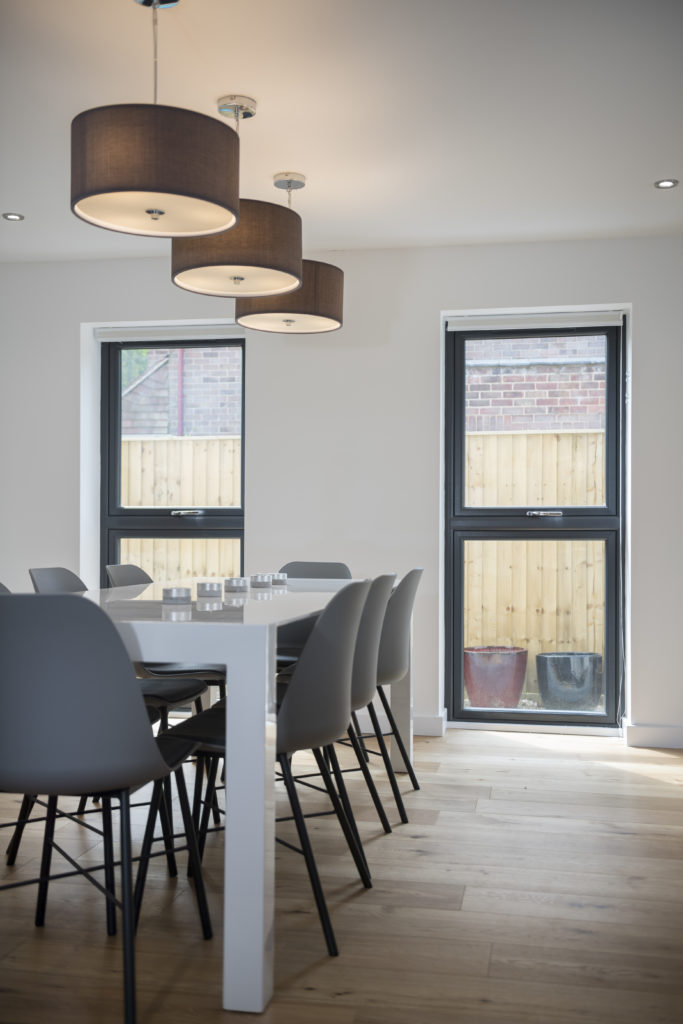aluminium flush sash windows