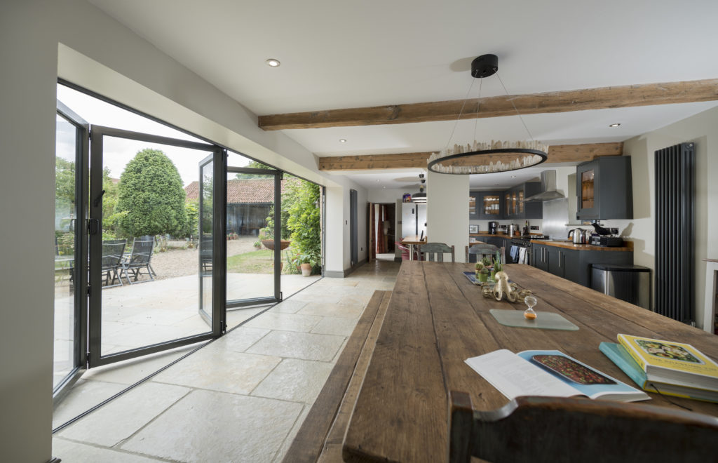 Aluminium Bifold - RAL7022 Umbra grey