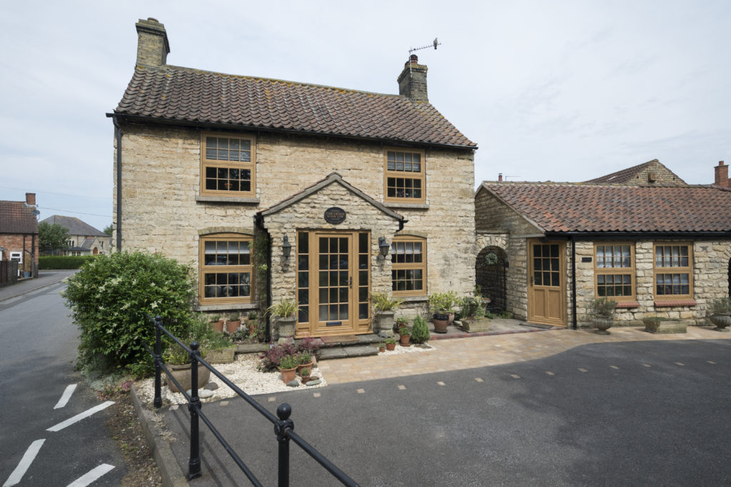 Residence 9 - Mechanically Joined - Duplex - Irish Oak